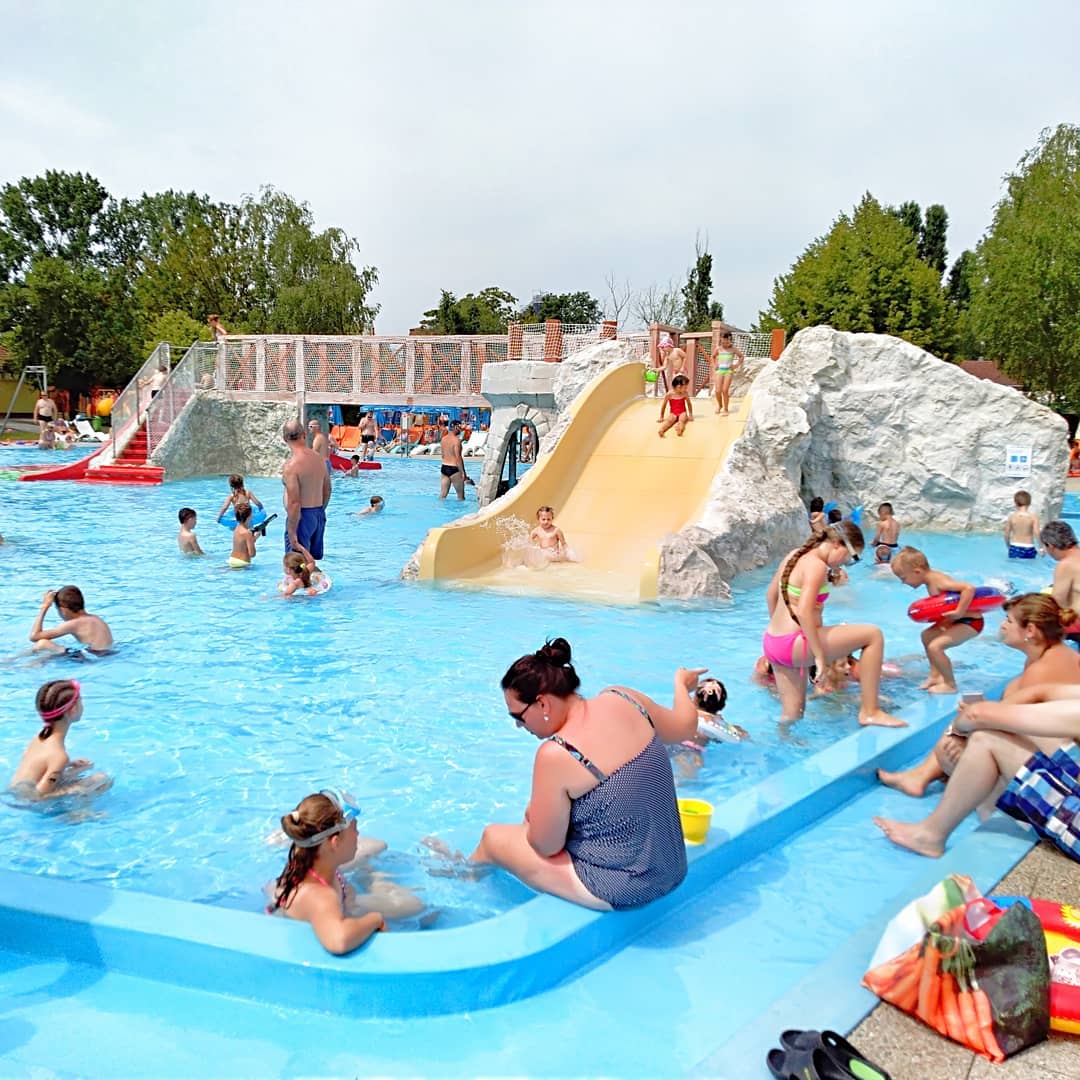 sturovo vadas detske bazeny